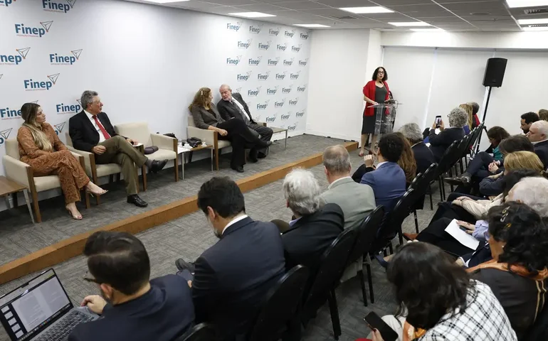 Programa destina R$ 360 milhões a pequenas empresas inovadoras