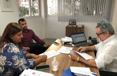 Parceria entre Desenvolve e Prefeitura de Delmiro Gouveia facilitará crédito à população sertaneja 