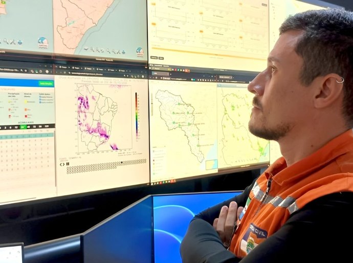 Defesa Civil destaca papel do meteorologista na prevenção de desastres