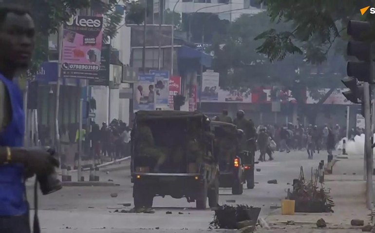 Confrontos entre manifestantes e policiais deixam pelo menos 2 mortos no Quênia, diz mídia