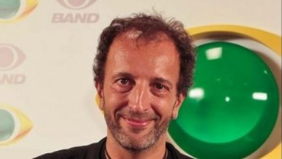 Criador do CQC deixa o comando artístico da Band