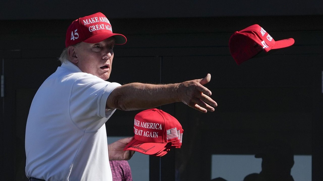 Mídia: equipe de Trump pode usar bases militares dos EUA para deportar imigrantes sem documentos