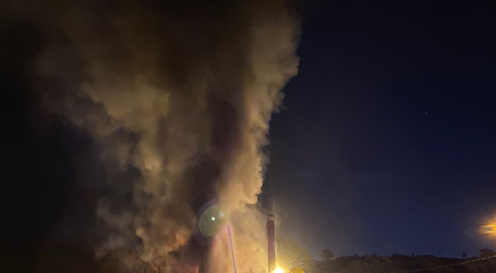 Tanques de óleo foram atingidos pelo incêndio