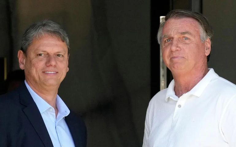 Moraes autoriza 13 visitas a Bolsonaro, incluindo governadores e aliados