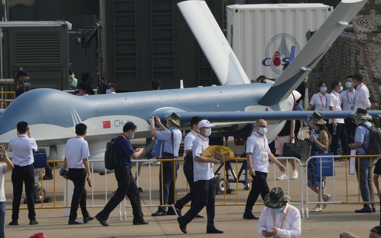 China desenvolve 'nave-mãe' de elevada altitude capaz de lançar centenas de drones (FOTOS, VÍDEO)