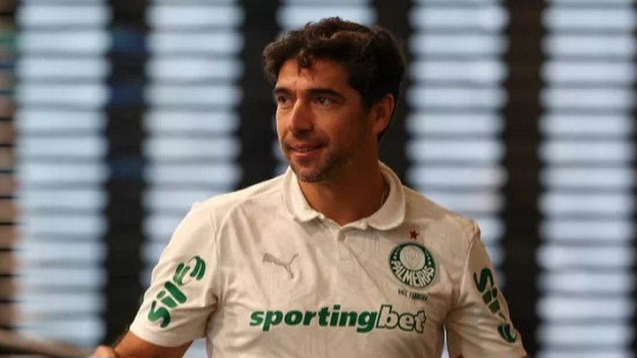 Abel Ferreira define o Palmeiras em frase emocionante após seis anos no clube