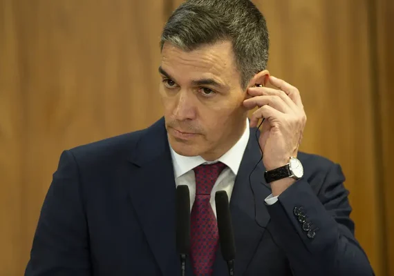 Primeiro-ministro da Espanha pede perdão à nação após tribunal investigar confidente próximo
