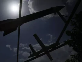Houthis dizem ter atingido aeroporto da Arábia Saudita com drone