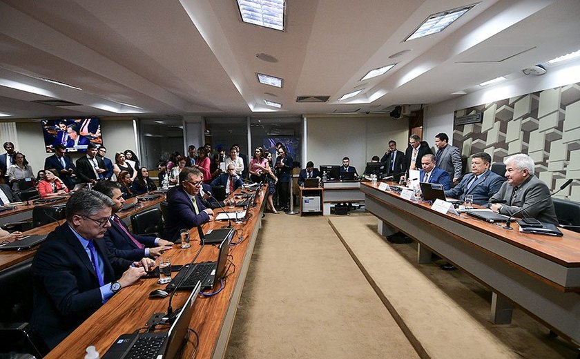 Relatório sobre IA apresentado nesta terça inclui proteção ao trabalho e à identidade