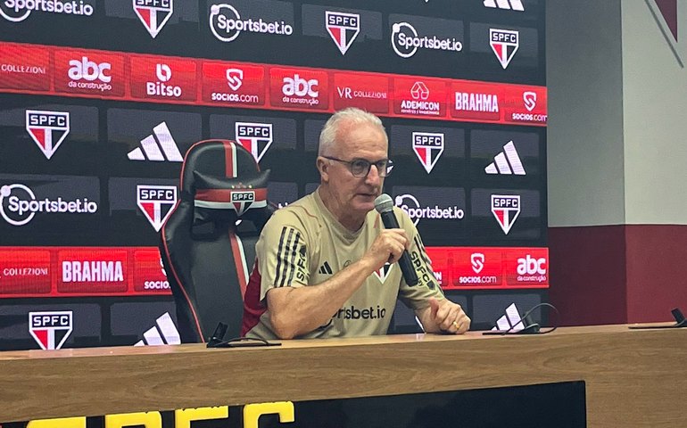 Tricampeão da Copa do Brasil, Dorival iguala Mano e só fica atrás de Felipão 