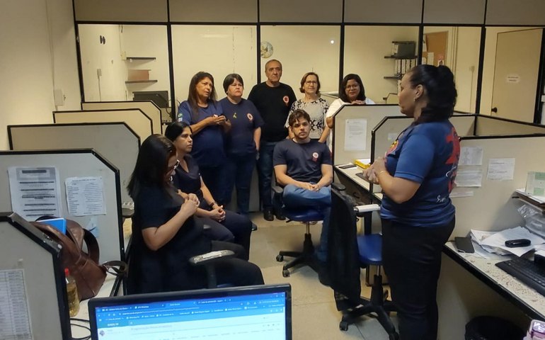 Samu Maceió intensifica ações do Setembro Amarelo com rodas de conversa e conscientização entre servidores