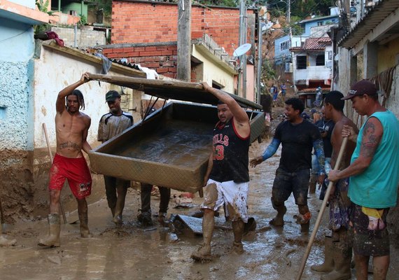 Chega a 57 o número de mortes na tragédia de São Sebastião