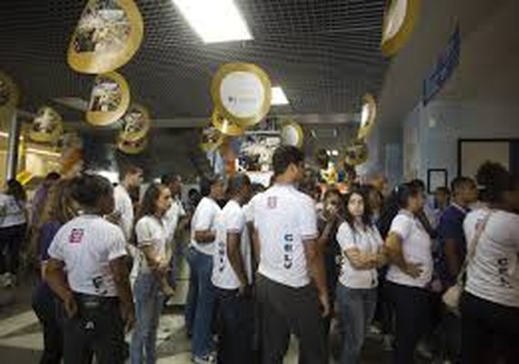 Mundo Senai ajuda jovens a escolher uma profissão