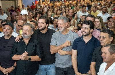 Ruas asfaltadas, acesso a povoados e arena multiuso: obras de Arthur Lira transformam e levam desenvolvimento a Traipu