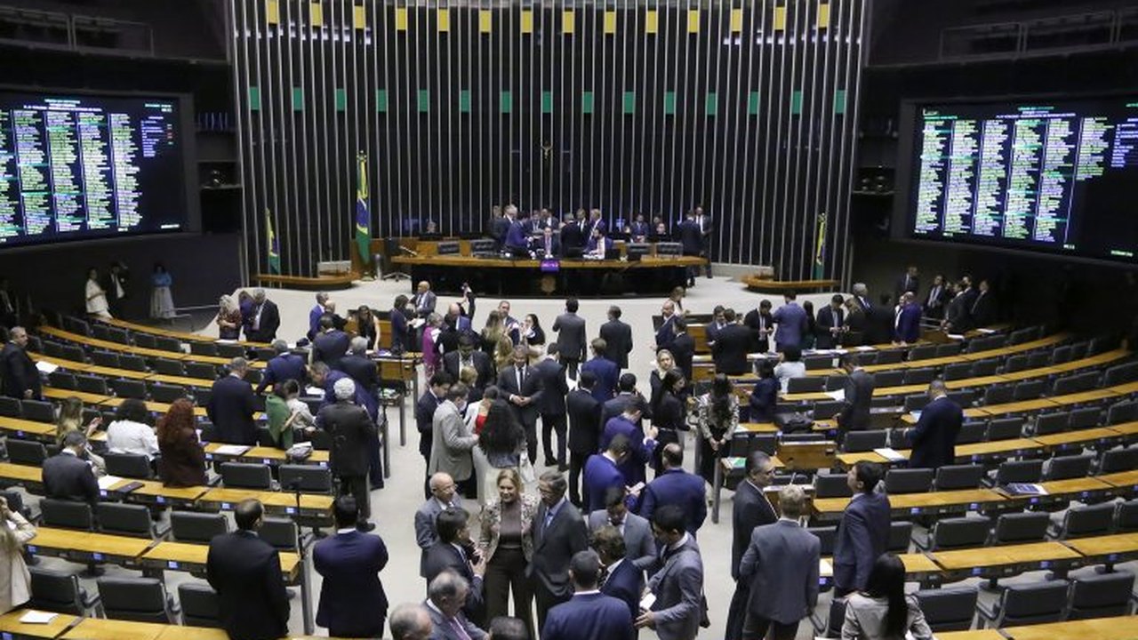 Papel da PF, bloqueio de bens, inelegibilidade e banco de dados: o que muda no projeto antifacção