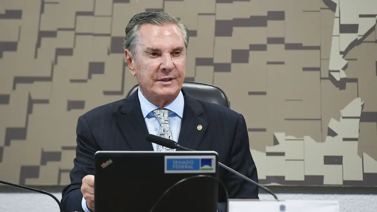 Ex-presidente Fernando Collor tem prisão domiciliar negada e vai para penitenciária em Maceió