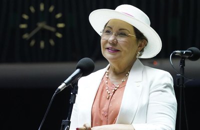 Tereza Nelma recebe Premio Congresso em Foco, entre as melhores parlamentares do Brasil