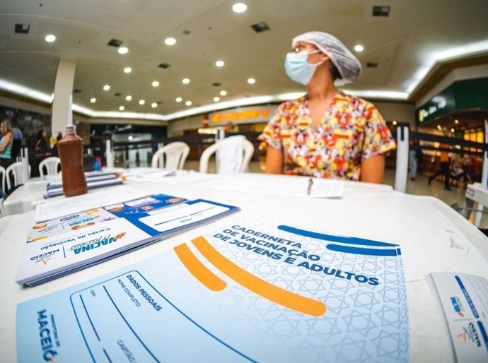 Pontos de vacinação do Maceió Shopping e Pátio Shopping não funcionam neste final de semana