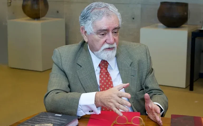 Celso Lafer critica apoio do Brasil à acusação de genocídio contra Israel