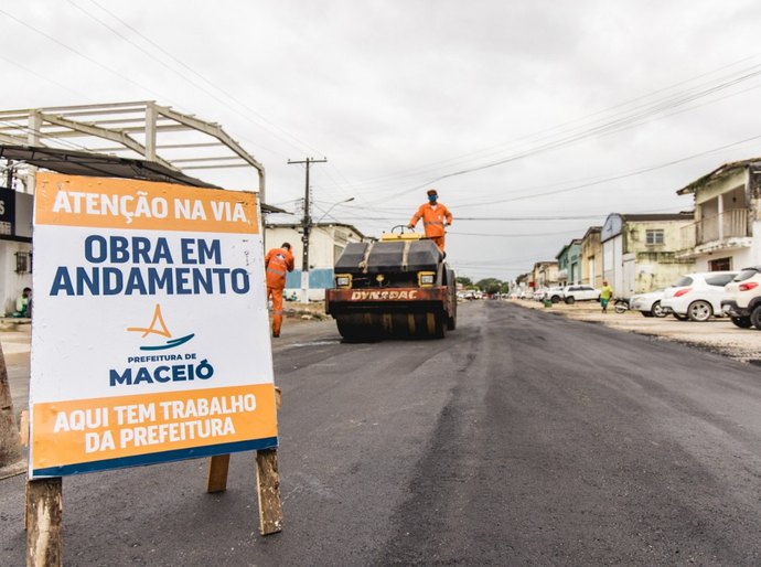 Maceió tem Pressa investe em obras de pavimentação, drenagem e saneamento