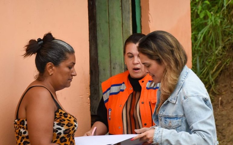 Prefeita de São José da Laje visita bairros e toma medidas para proteger moradores ribeirinhos