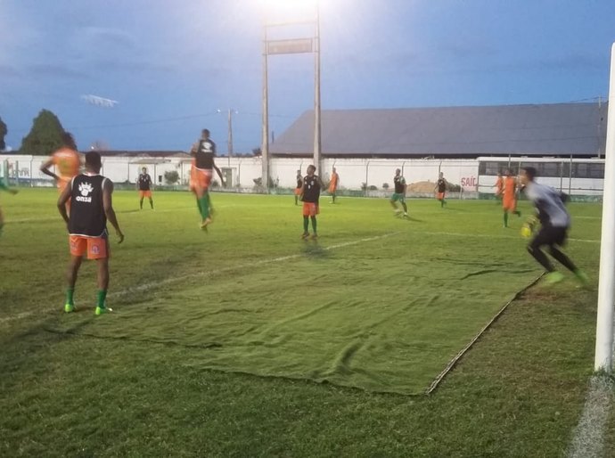 Coruripe encerrou a semana de treinos para enfrentar o Salgueiro