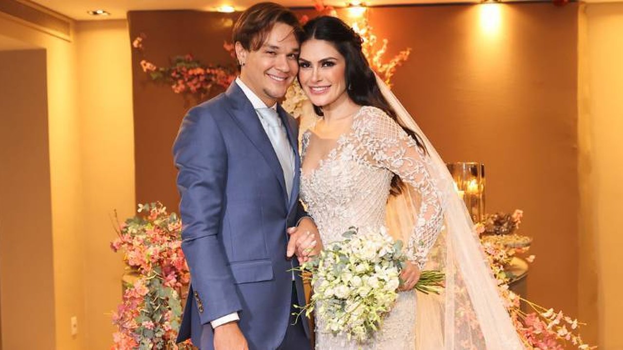 Natália Guimarães e Leandro, do KLB, se casam após 14 anos juntos