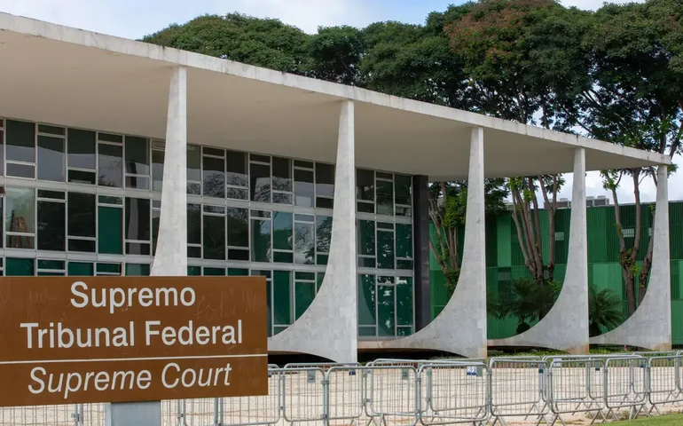 STF julgará ação de Bolsonaro para impedir Moraes de relatar inquérito