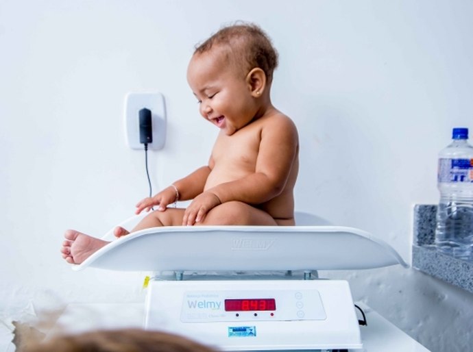 Mutirão avalia estado nutricional de crianças em Murici