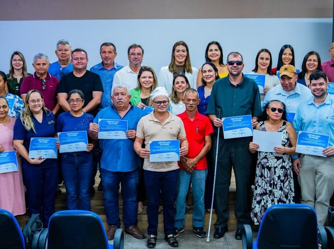 Arapiraca empossa novos conselheiros de saúde e fortalece controle social no SUS