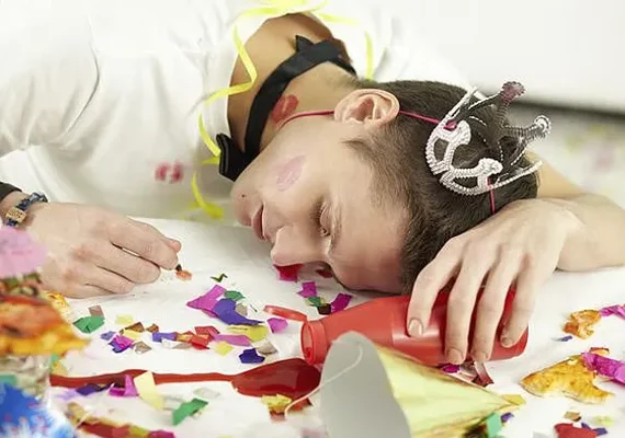 Ressaca de carnaval: estômago atacado, como evitar?