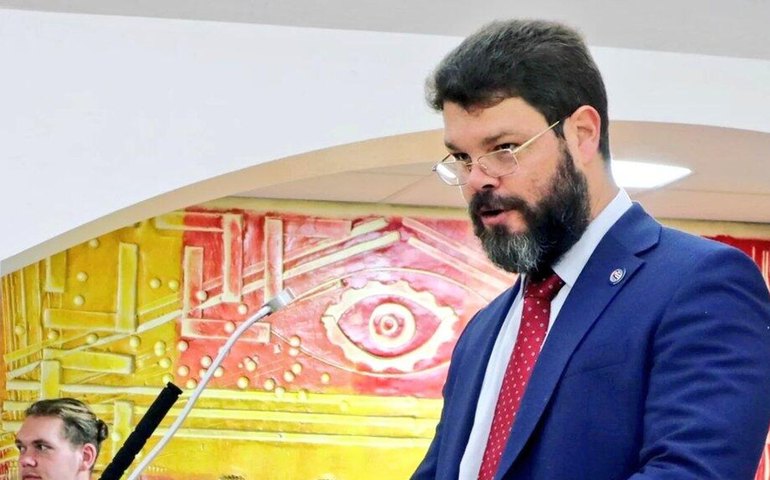 Neto de Fidel Castro agradece solidariedade russa diante de bloqueio dos EUA