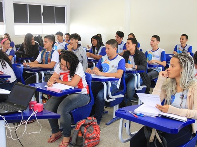 Seduc anuncia repasse de R$ 5,9 milhões para escolas estaduais