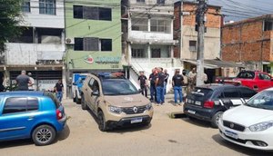 Primas são mortas a tiros dentro de casa em Salvador