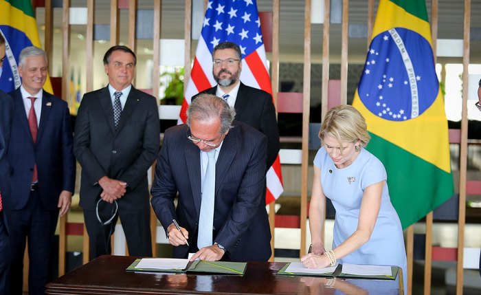Acordo foi assinado durante visita ao Brasil do conselheiro de Segurança dos EUA, Robert O’Brien
