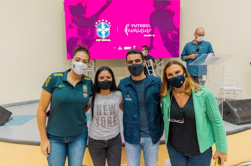 Prefeito JHC abre CBF Social que visa descobrir talentos do futebol feminino em Maceió