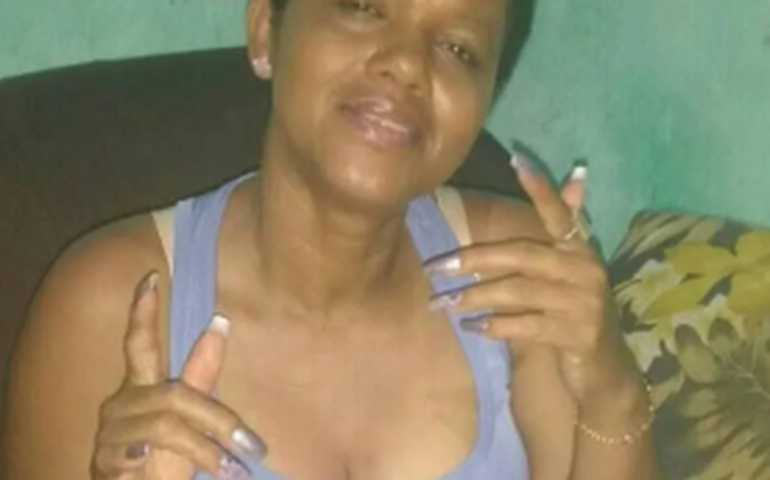 Mulher mata companheiro a facadas e é presa ao tentar fugir, em Penedo (AL)