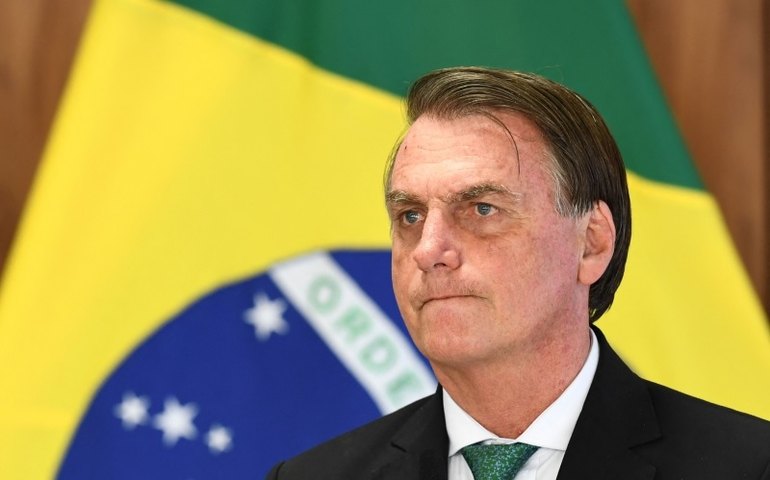 Bolsonaro completa 37 horas de silêncio, sem reconhecer derrota para Lula
