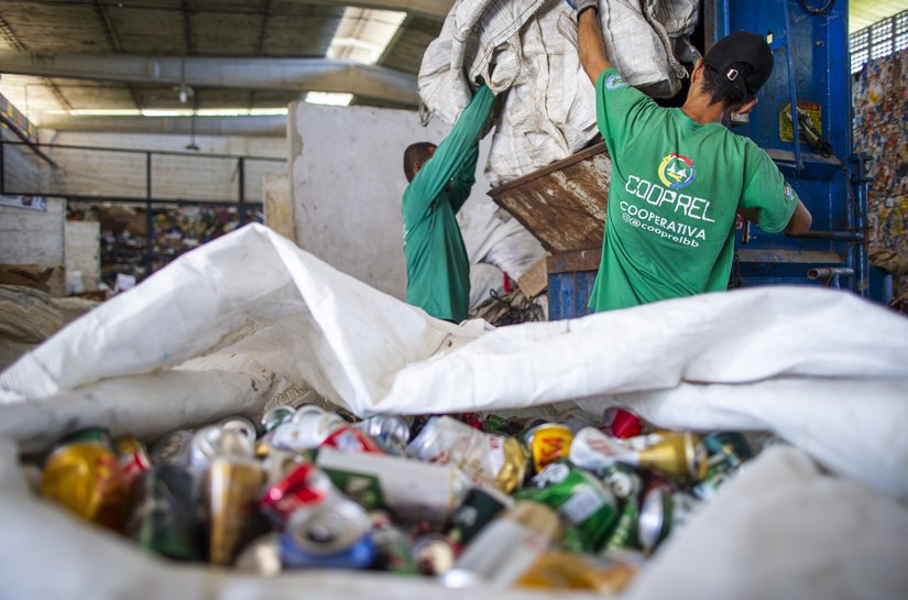 Em 2025, cooperativas que atuam em Maceió recolheram mais de 1.900 toneladas de recicláveis