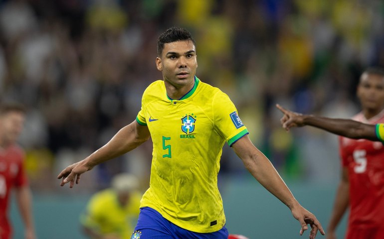 Seleção: Casemiro pede punições extremas a ataques racistas no esporte