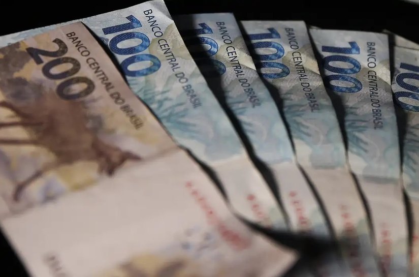 Dívida Pública sobe 0,22% em março e supera R$ 7,5 trilhões