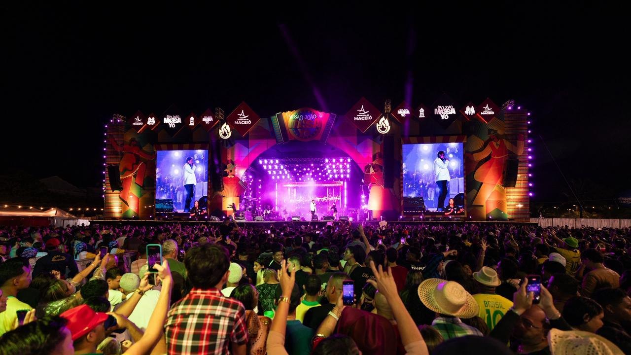 Zé Vaqueiro, Bell Marques e outros artistas animam a noite desta quinta-feira no Polo Jaraguá