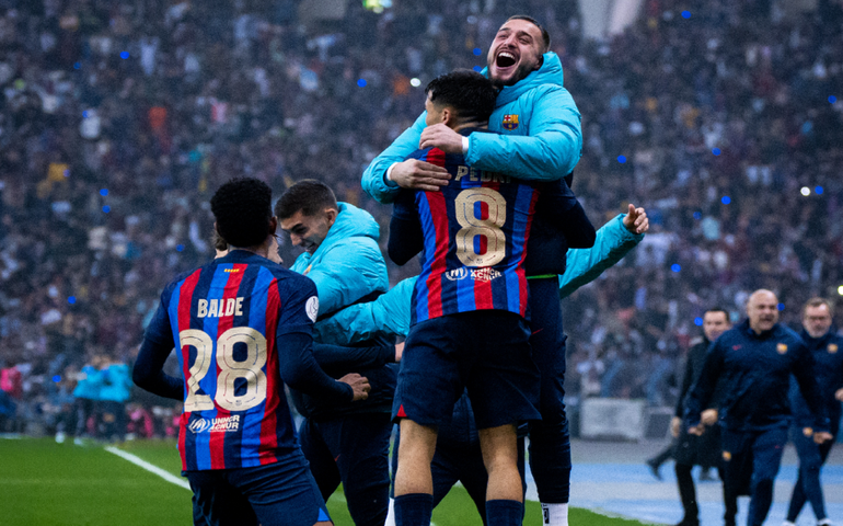 Barcelona atropela o Real Madrid e conquista a Supercopa da Espanha