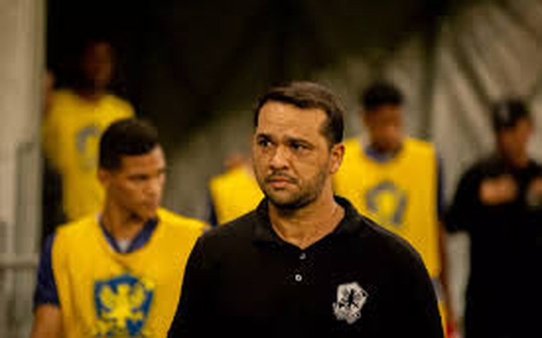 ASA anuncia Dico Woolley como novo técnico para a temporada 2026