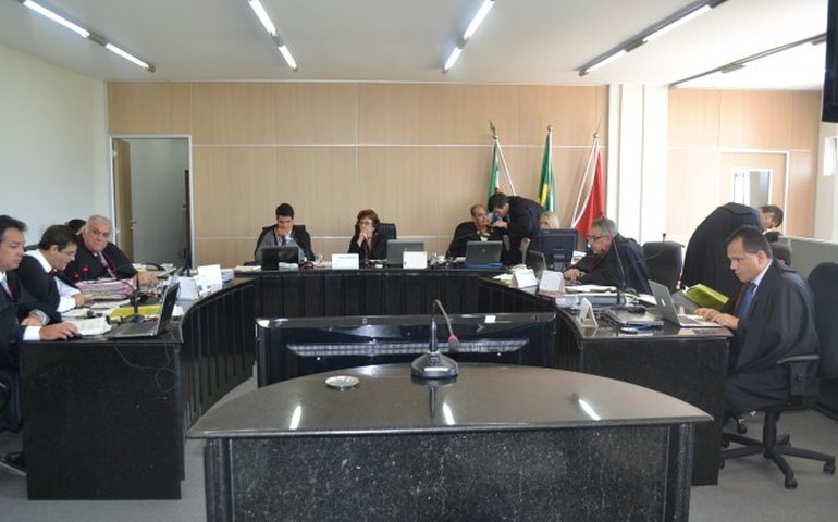 TRE nega recurso e vereador de Pilar permanece no cargo