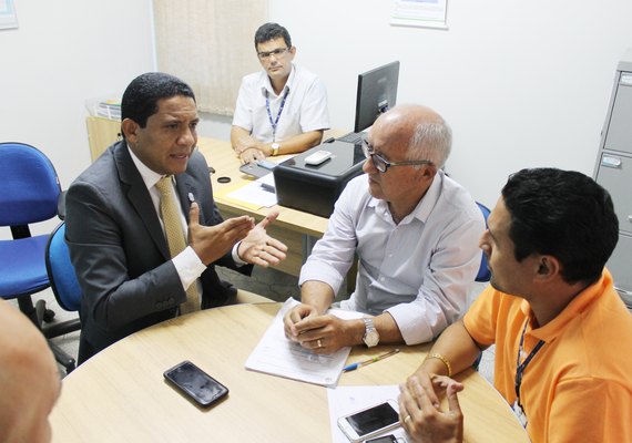 Carangueja seca e sistema hídrico de Palmeira dos Índios entra em colapso