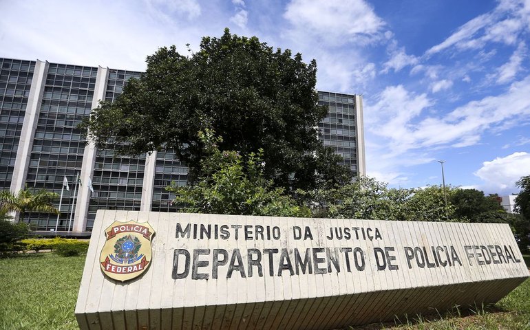 Delegados se inquietam com proposta que dá &#8216;superpoderes&#8217; ao diretor-geral da PF