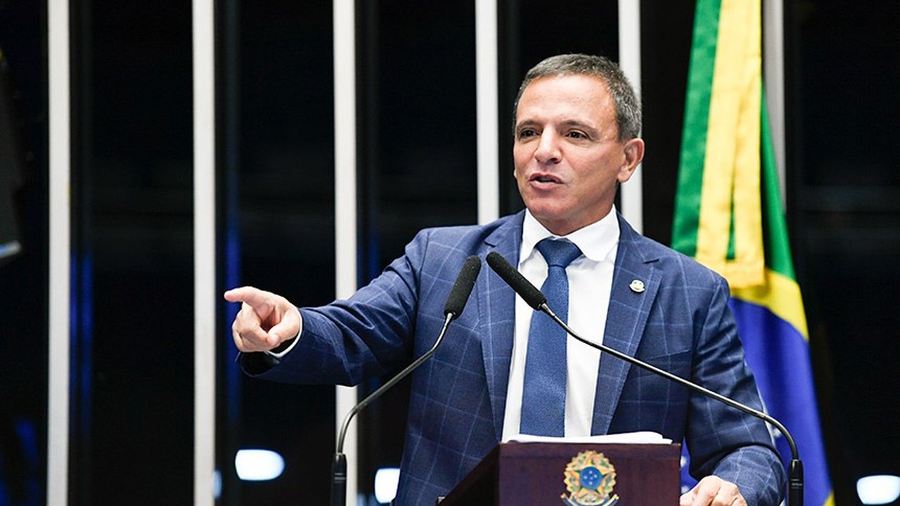 Bittar critica pedido do rei Charles III a Lula sobre preservação da Amazônia