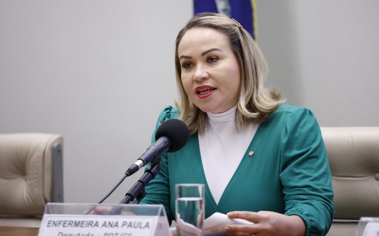 Comissão aprova criação de serviço de policiamento especializado em enfrentar violência doméstica