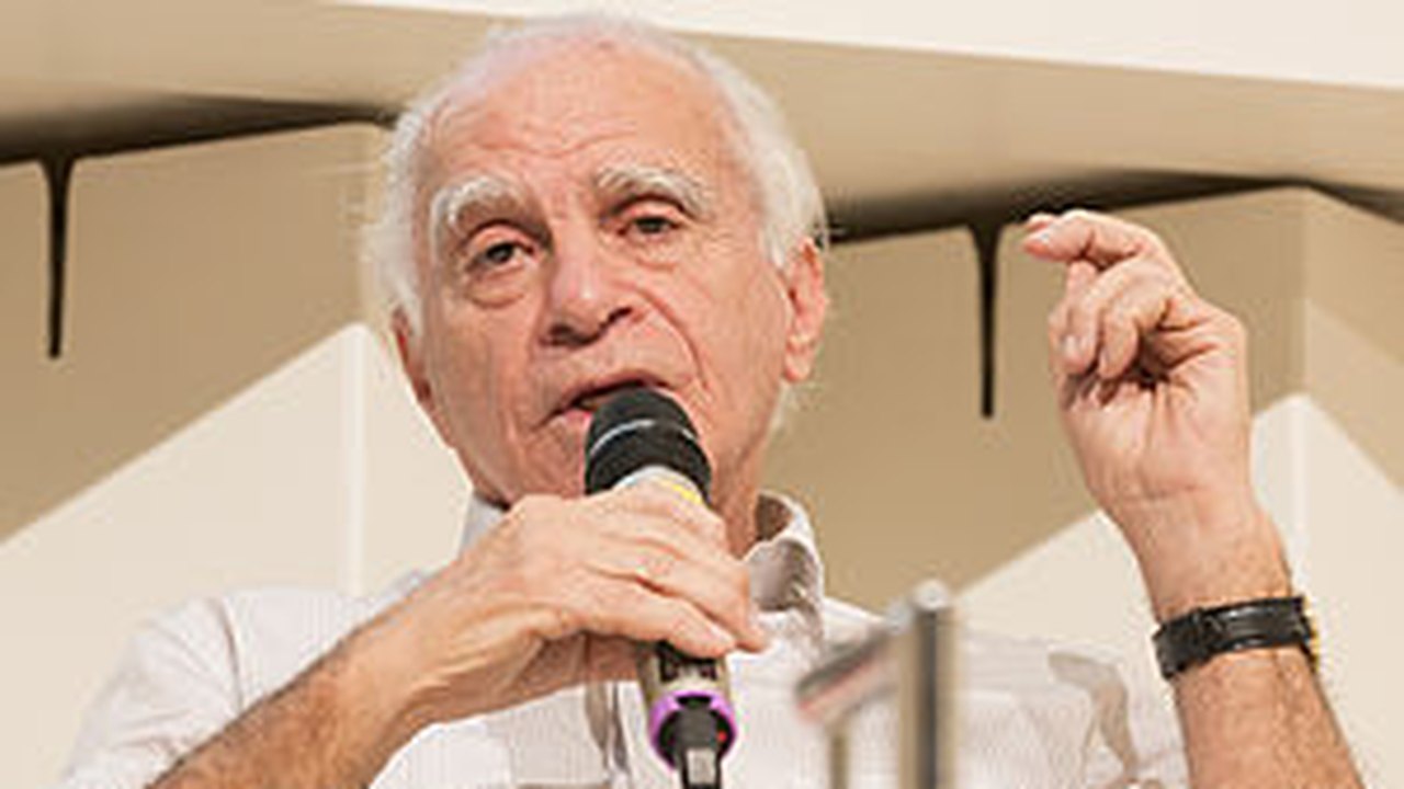 Prêmio Jabuti faz homenagem a Ignácio de Loyola Brandão e quer ser mais inclusivo